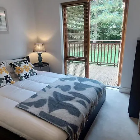 Elegantly Refurbed 2Bd In Shankill - 3Km From Bray Dublin Exterior photo